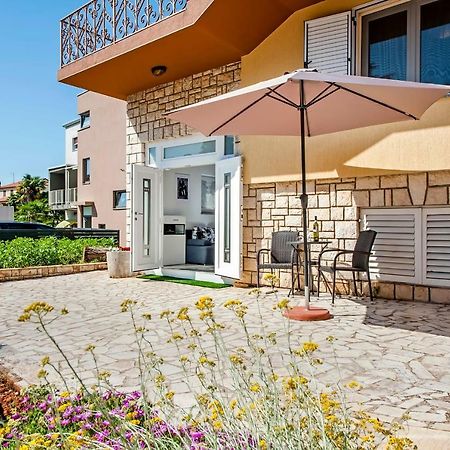 Apartment Anastasia روفينج المظهر الخارجي الصورة
