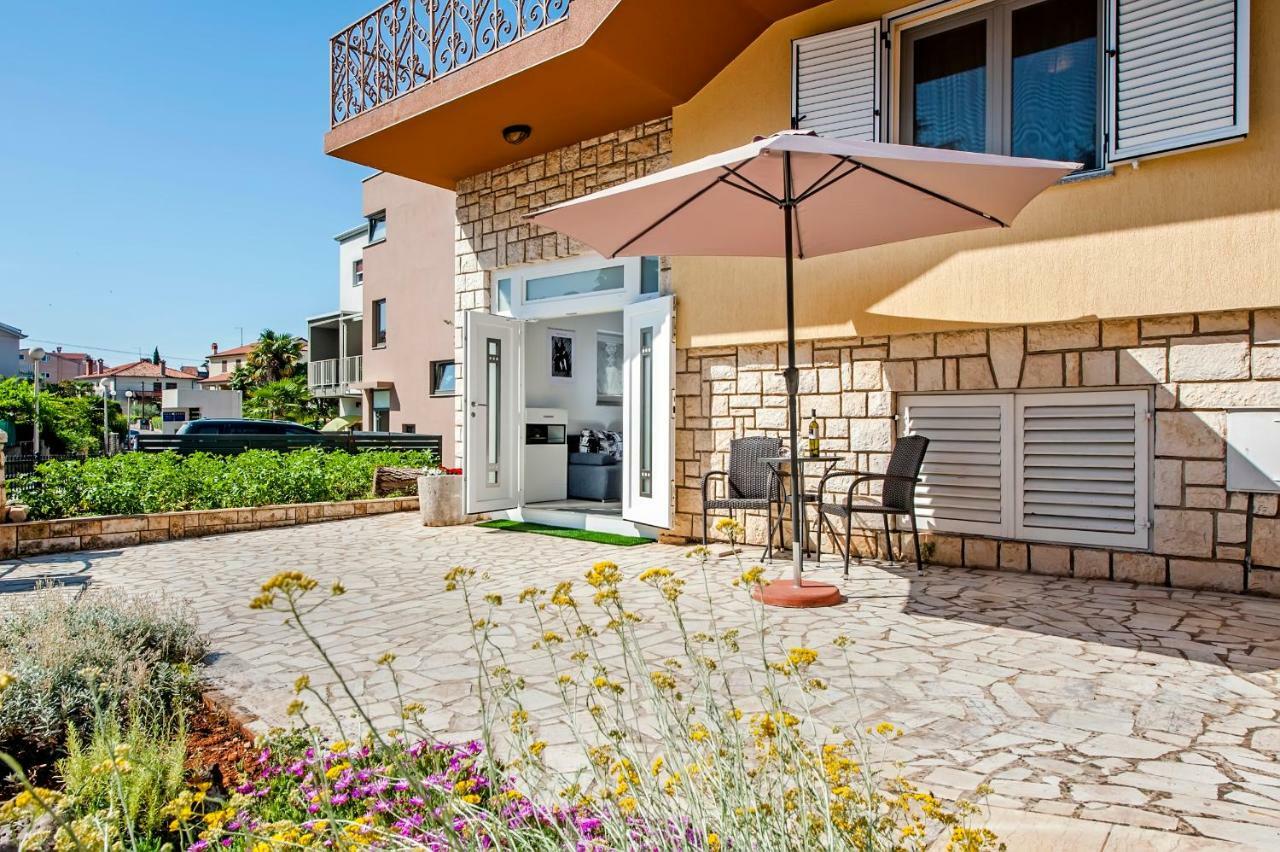 Apartment Anastasia روفينج المظهر الخارجي الصورة
