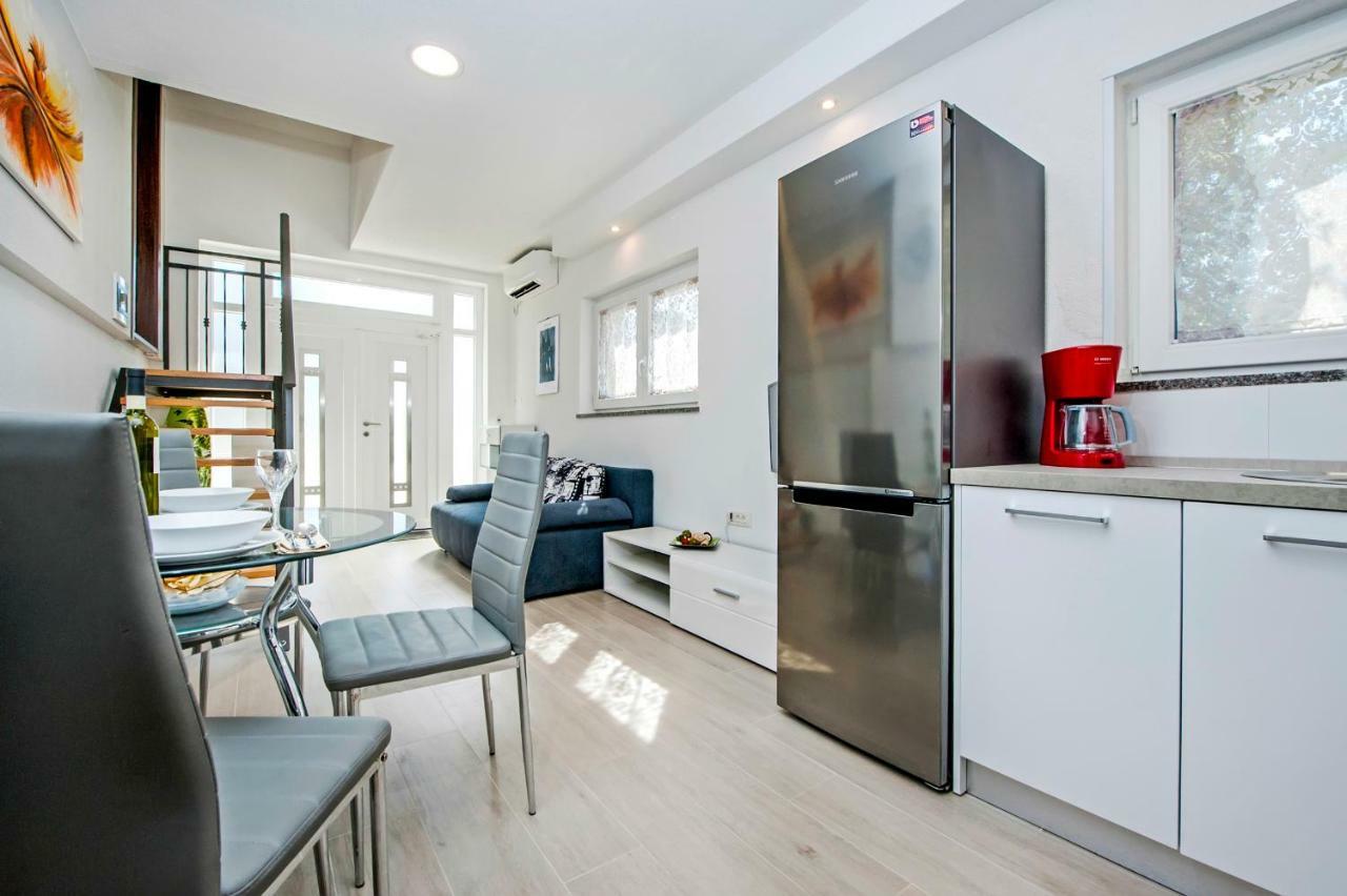 Apartment Anastasia روفينج المظهر الخارجي الصورة