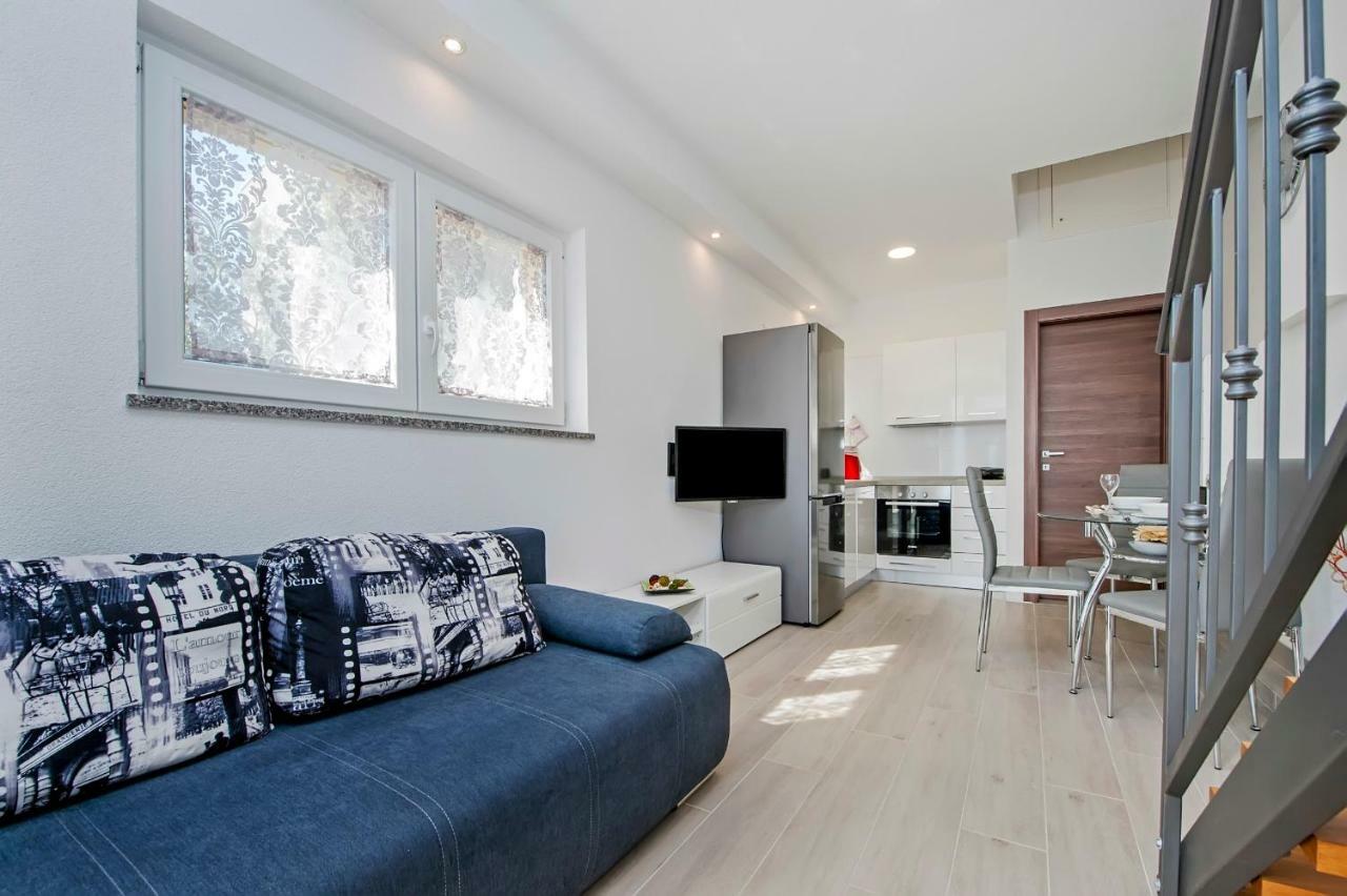 Apartment Anastasia روفينج المظهر الخارجي الصورة